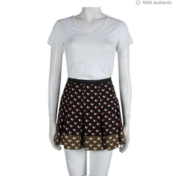 Louis Vuitton  multicolor  silk skirt.  Never be wear  it . New - Picture 4 of 7